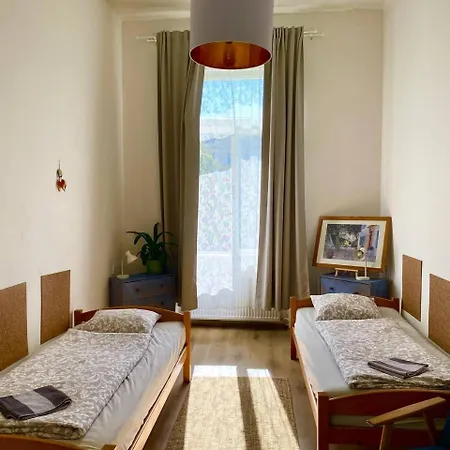 Moravia Hotel *